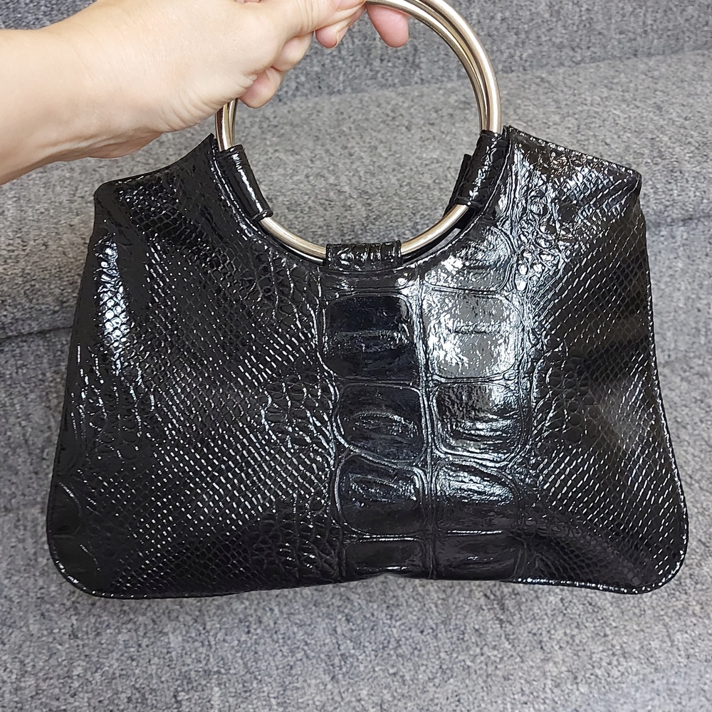 Elegant Black Croc-Embossed Handbag